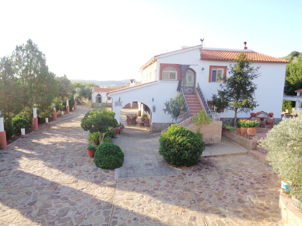 Exterior view of House or chalet for sale in Torrenueva  with Air Conditioner, Heating and Terrace