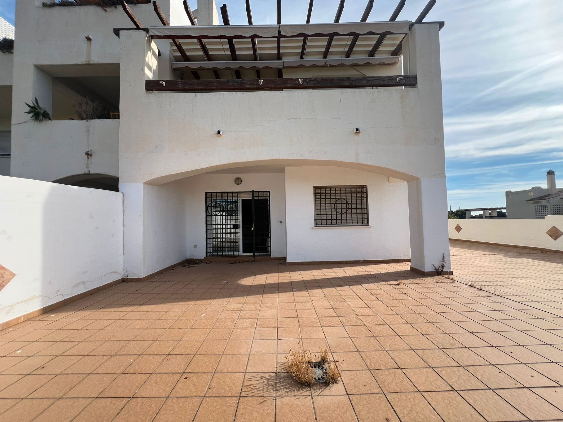 Vista exterior de Piso en venta en Benalmádena con Aire acondicionado, Terraza y Trastero