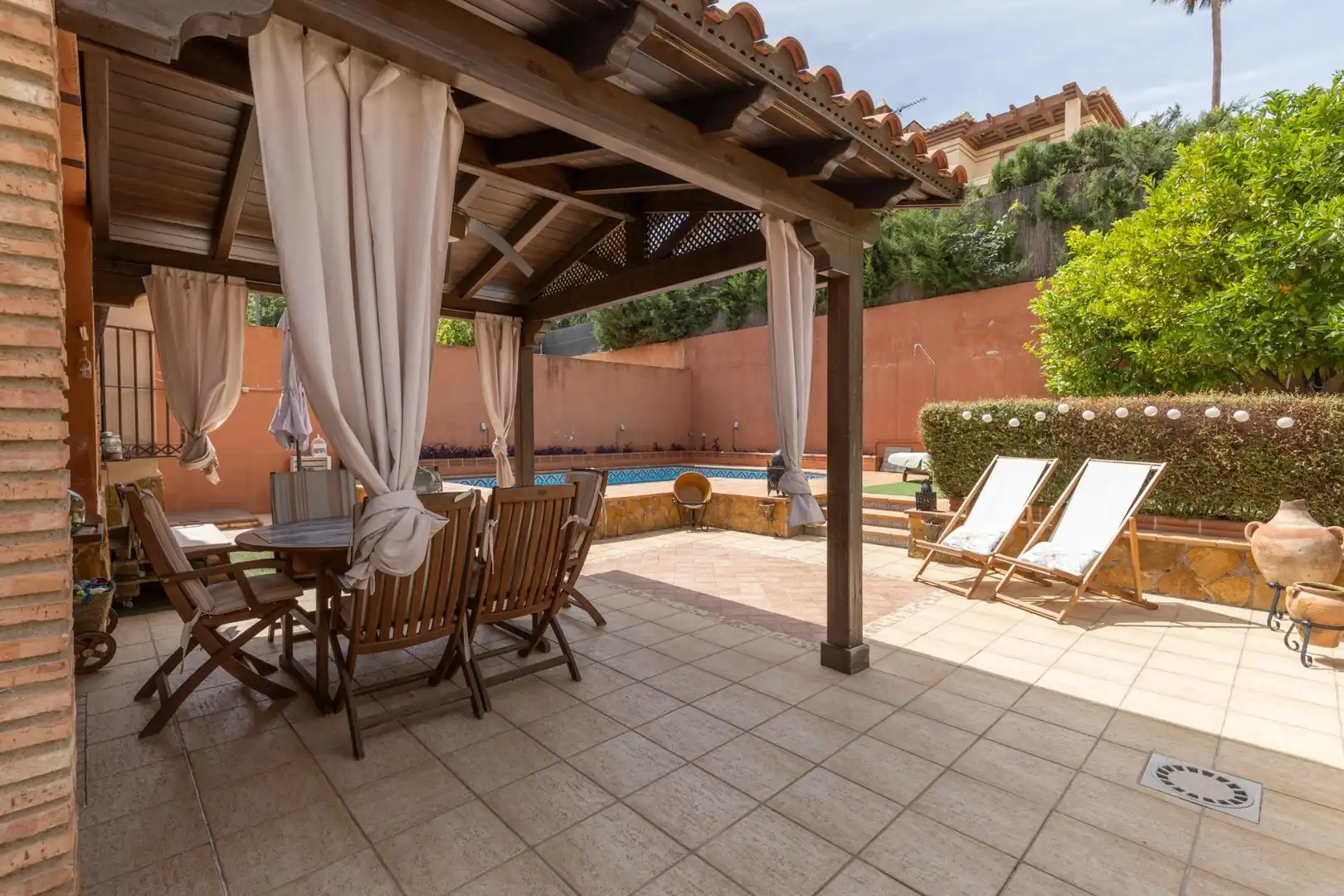 Terrassa de Casa o xalet en venda en La Zubia amb Calefacció, Jardí privat i Terrassa