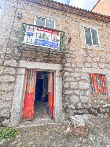 Casa-chalet en Venta en Avenida de la Constitución, 53 en El Hoyo de Pinares