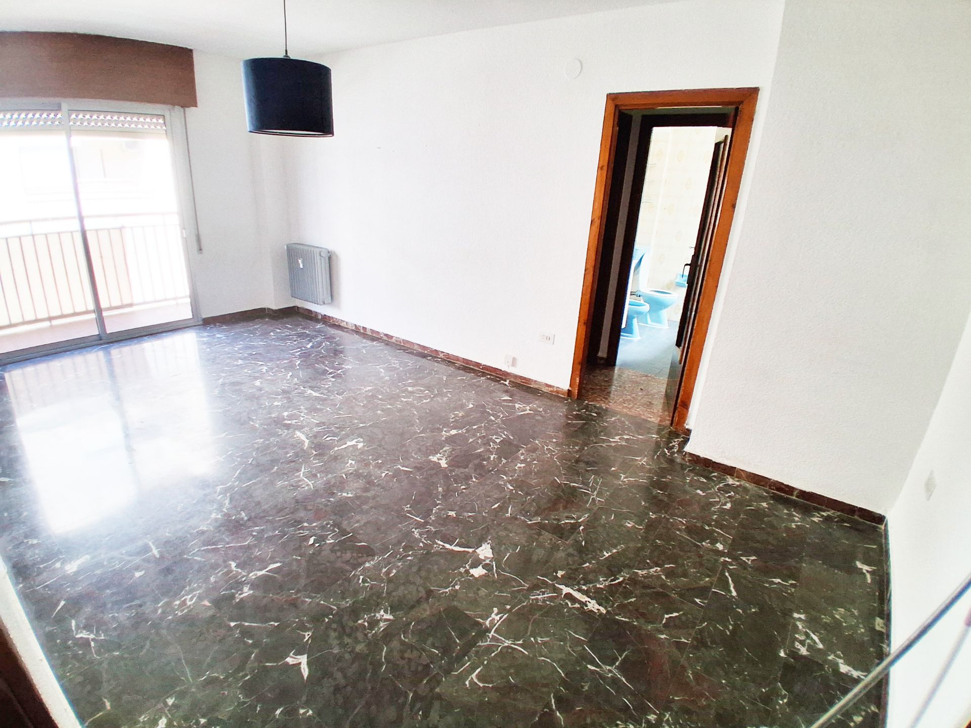 Flat to rent in  Granada Capital  with Heating and Balcony