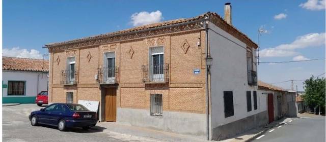 Casa adosada en Venta en Calle Castilblanco en Muñogrande