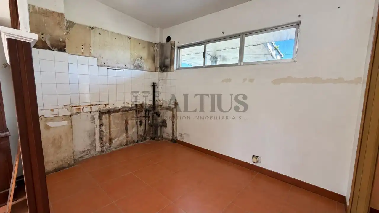Cuina de Pis en venda en Campus Sur - Santa Marta