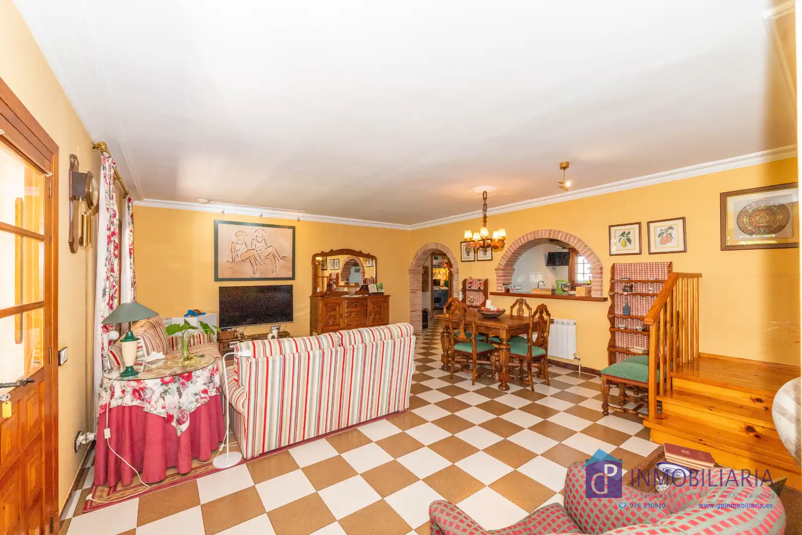 Comedor de Casa o chalet en venta en Quinto con Aire acondicionado, Calefacción y Jardín privado