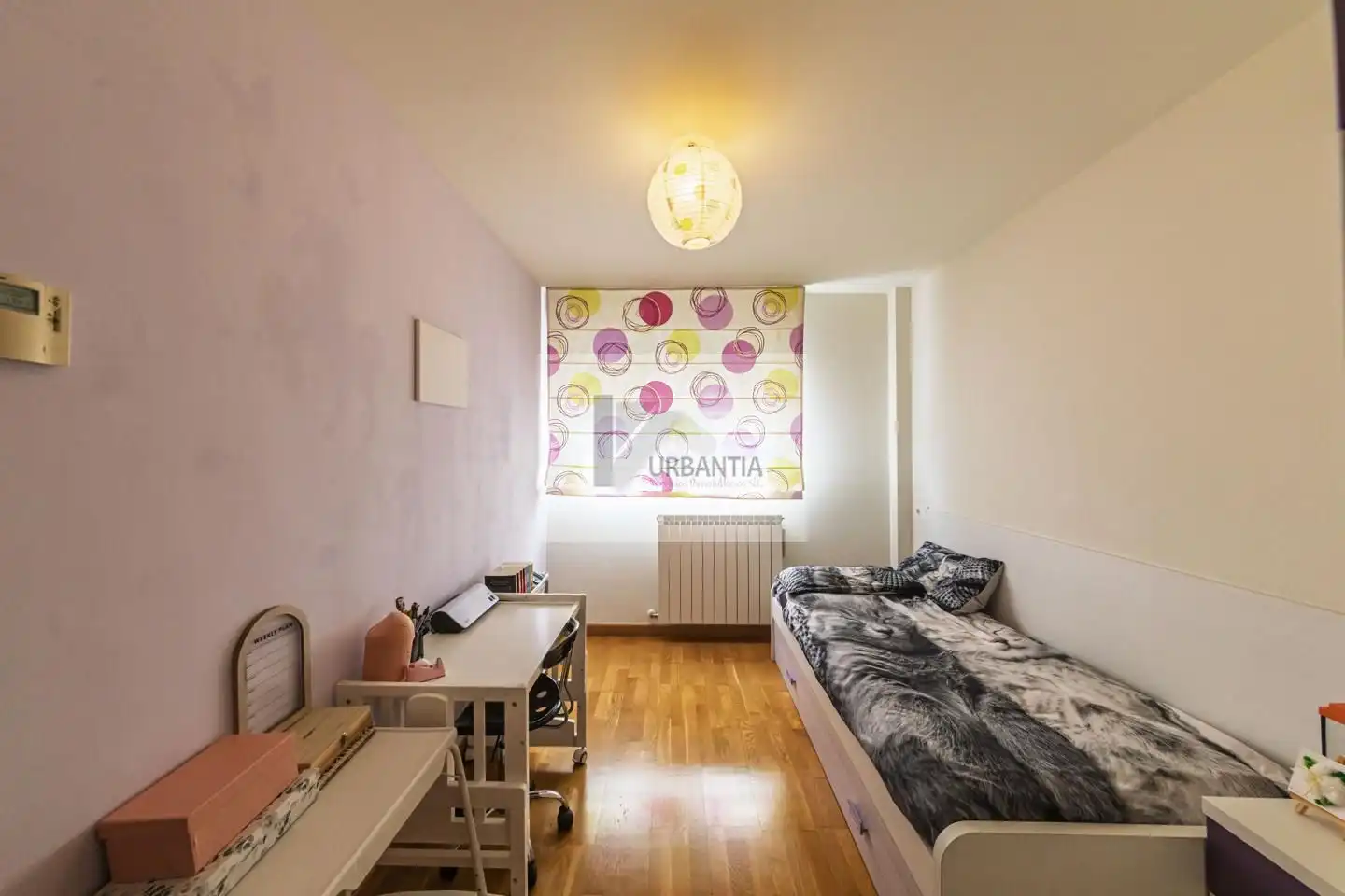 Habitación de Casa adosada en venta en Cendea de Olza / Oltza Zendea con Calefacción, Jardín privado y Parquet