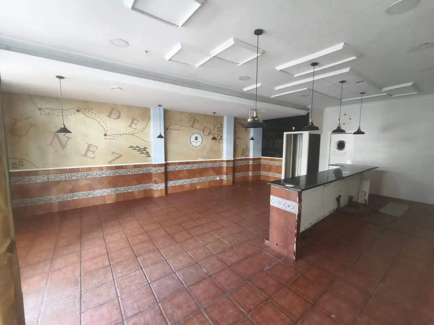 Local comercial en alquiler en Avenida de Santiago 41, imagen 7