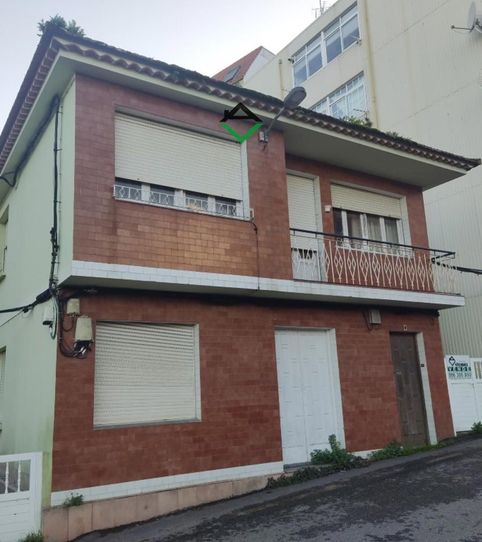 Foto 2 de Casa o chalet en venta en Cangas pueblo, Cangas