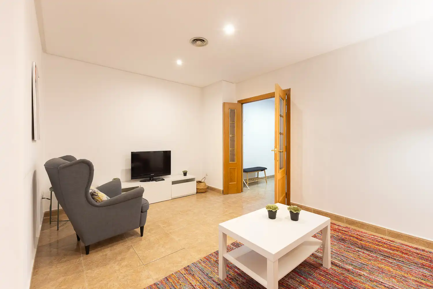 Living room of Flat for rent in Valencia  with Air Conditioner, Heating and Furnished