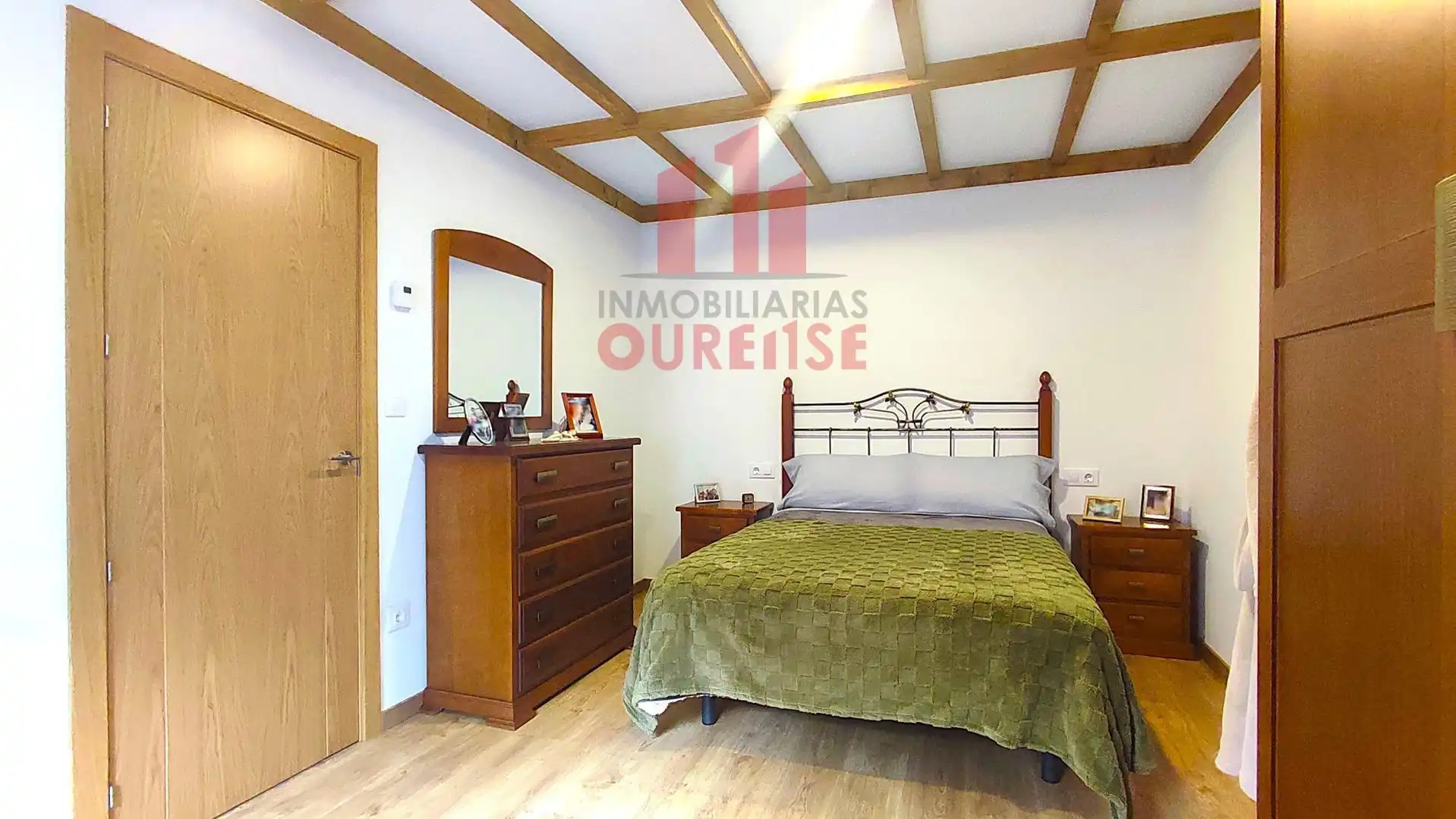 Dormitori de Casa o xalet en venda en Baños de Molgas amb Calefacció, Jardí privat i Moblat
