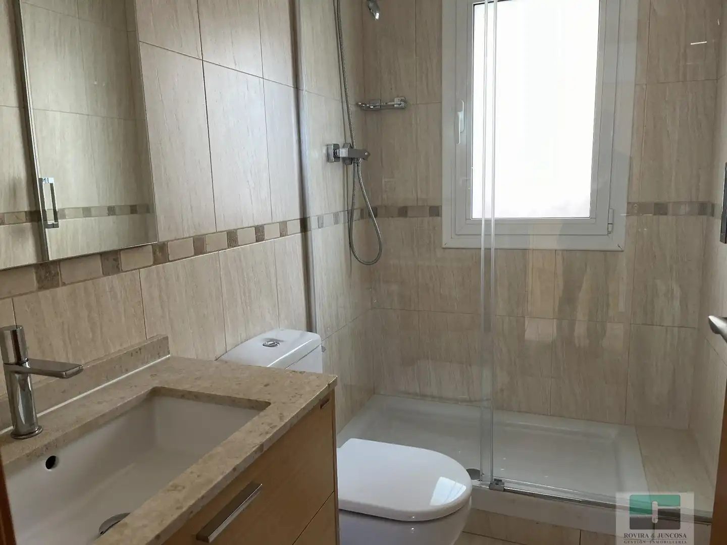 Bathroom of Houses for rent in Castelldefels  with Air Conditioner, Heating and Parquet flooring