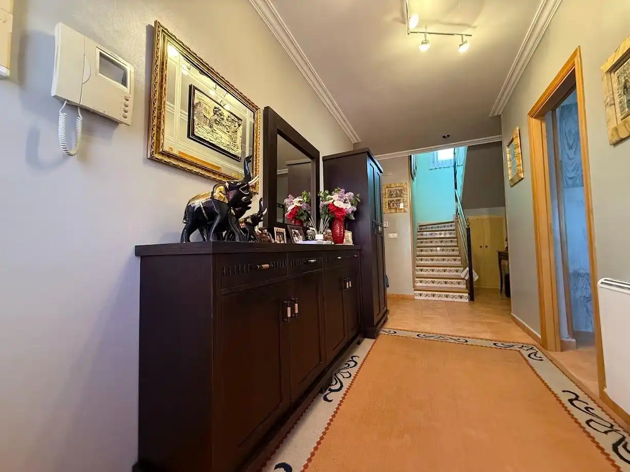 Casa o xalet en venda en Chiva amb Aire condicionat, Calefacció i Jardí privat