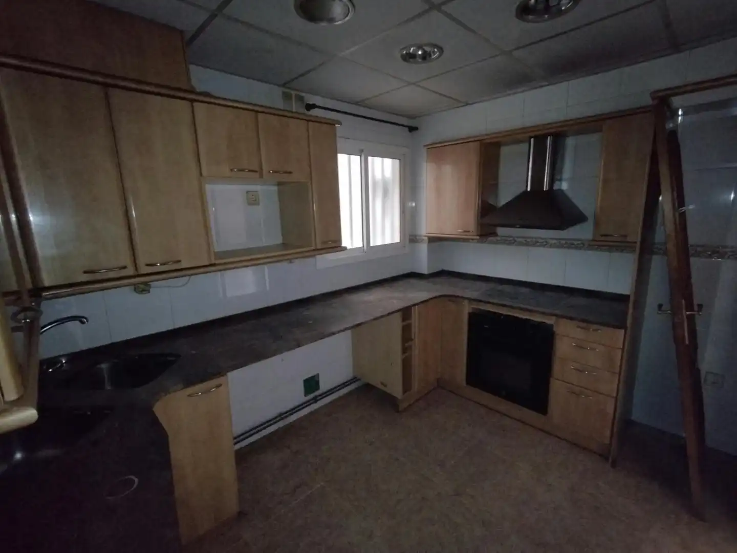 Küche von Wohnung zum Verkauf in Salou mit Terrasse