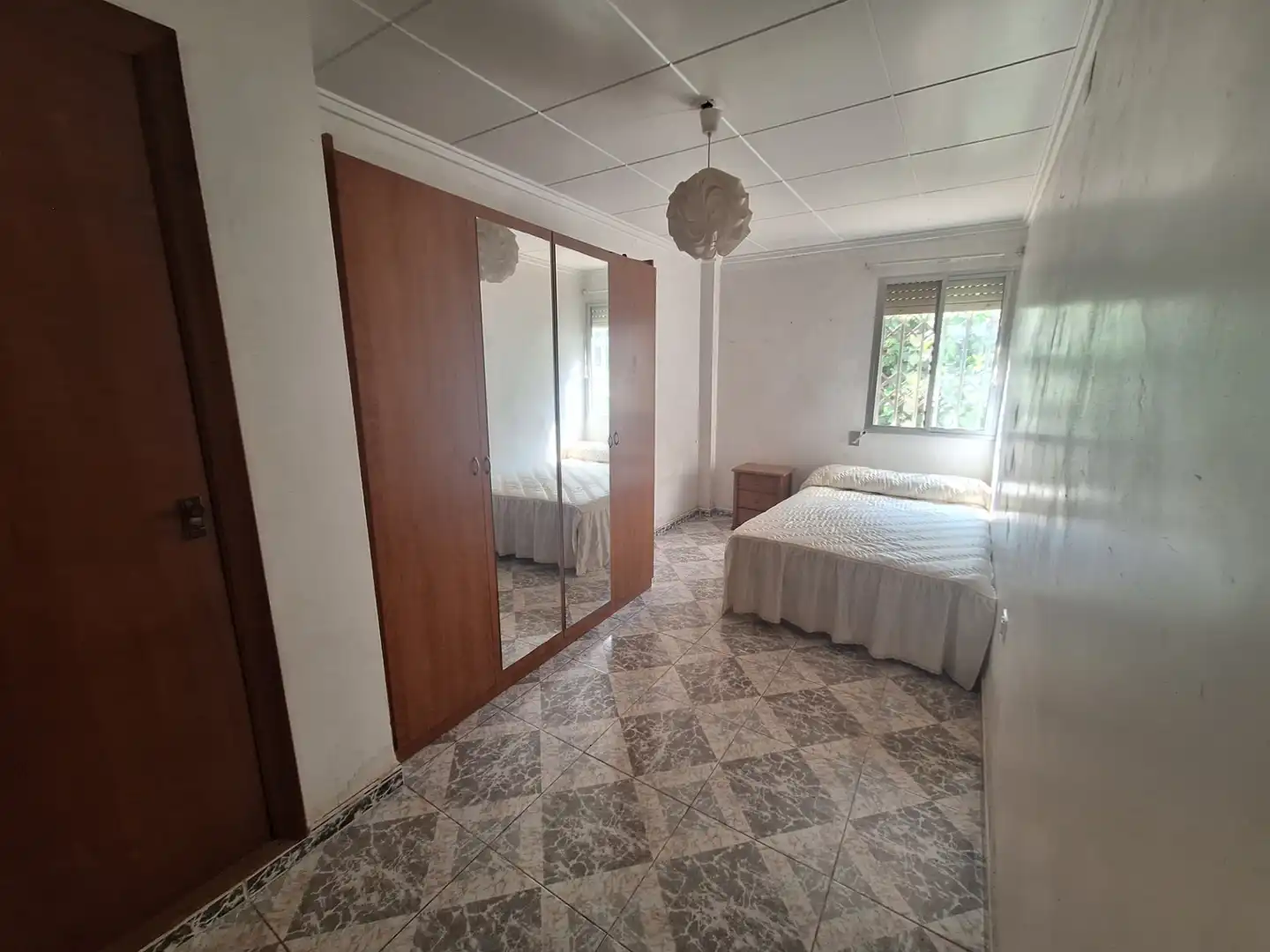 Dormitori de Casa o xalet en venda en Llaurí amb Terrassa, Piscina i Moblat