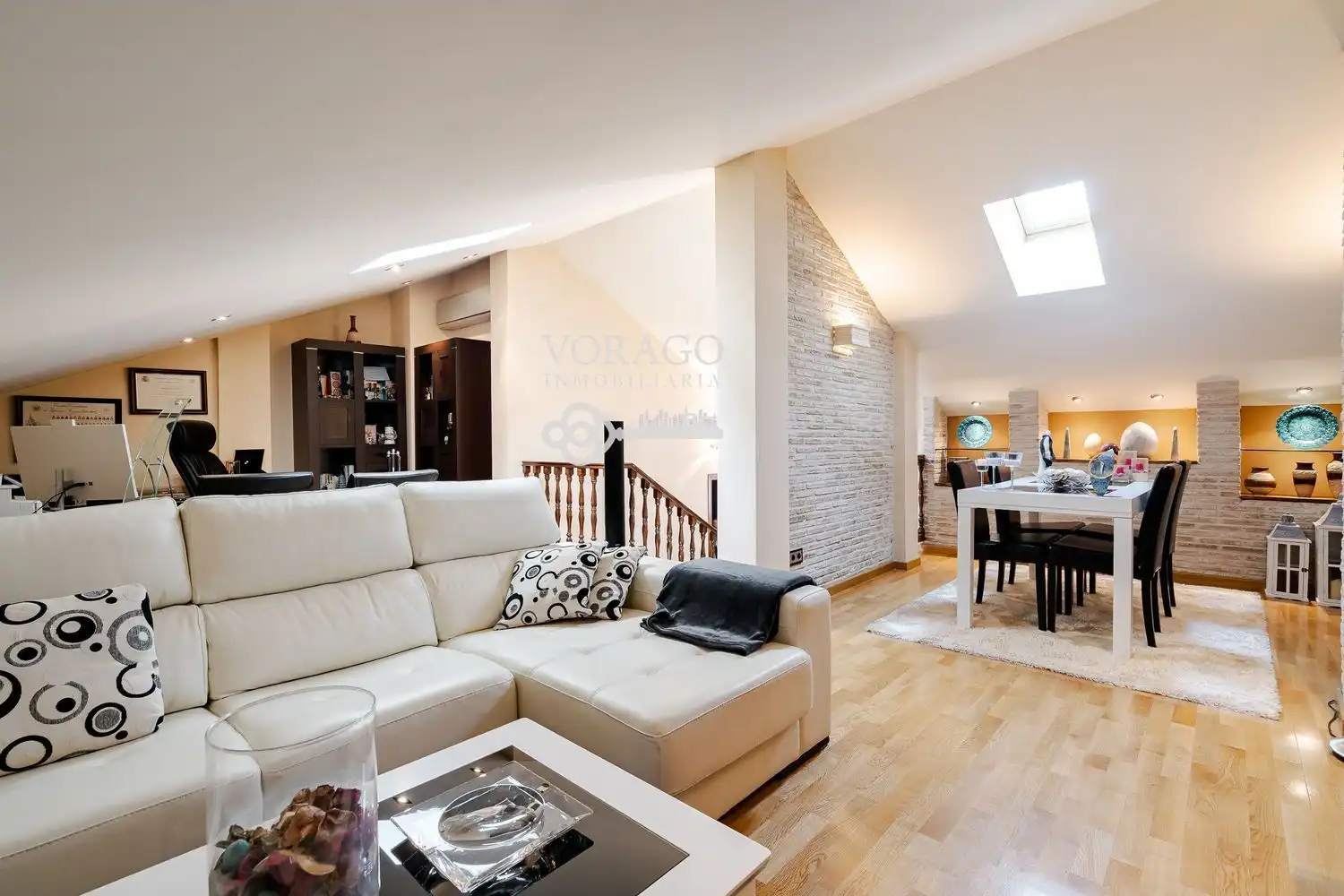 Sala de estar de Casa o chalet en venta en Meco con Jardín privado y Piscina