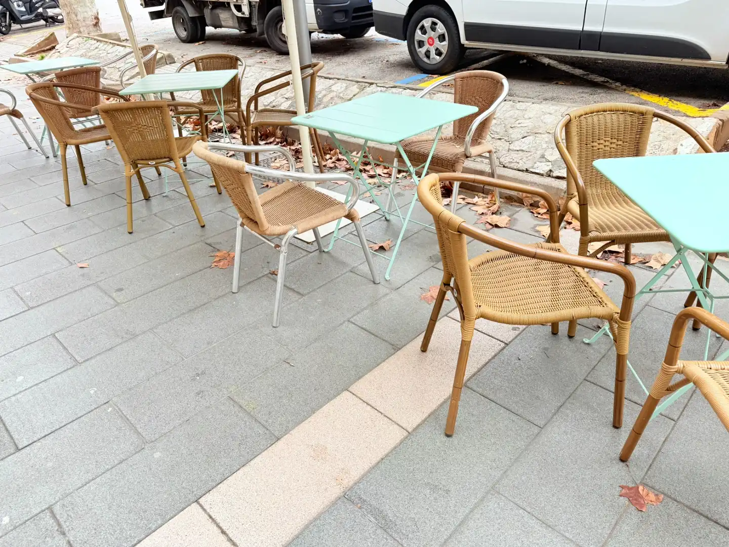 Local en traspaso en Carrer del 31 de Desembre, Bons Aires