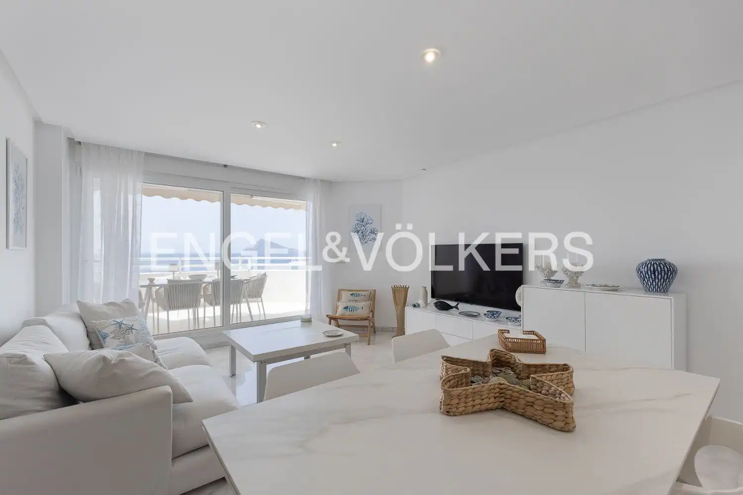 Sala de estar de Piso de alquiler en Altea con Aire acondicionado, Calefacción y Jardín privado