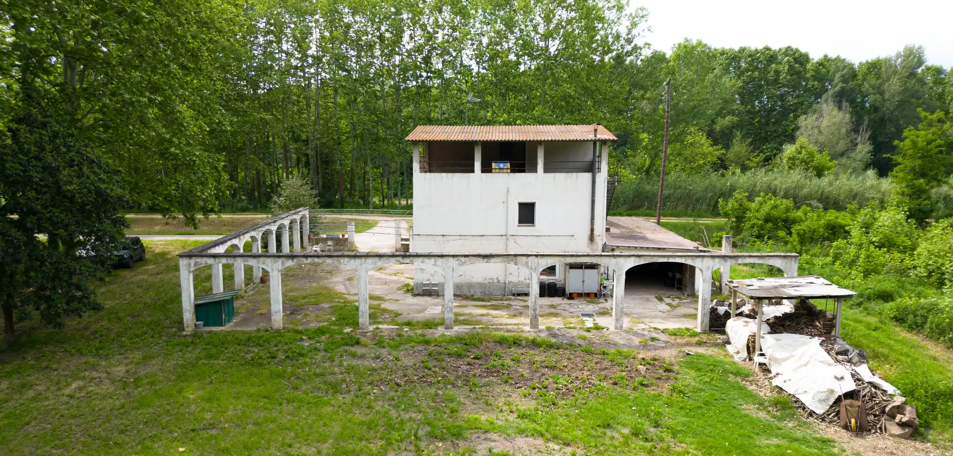 Vista exterior de Finca rústica en venta en Bescanó con Calefacción y Terraza