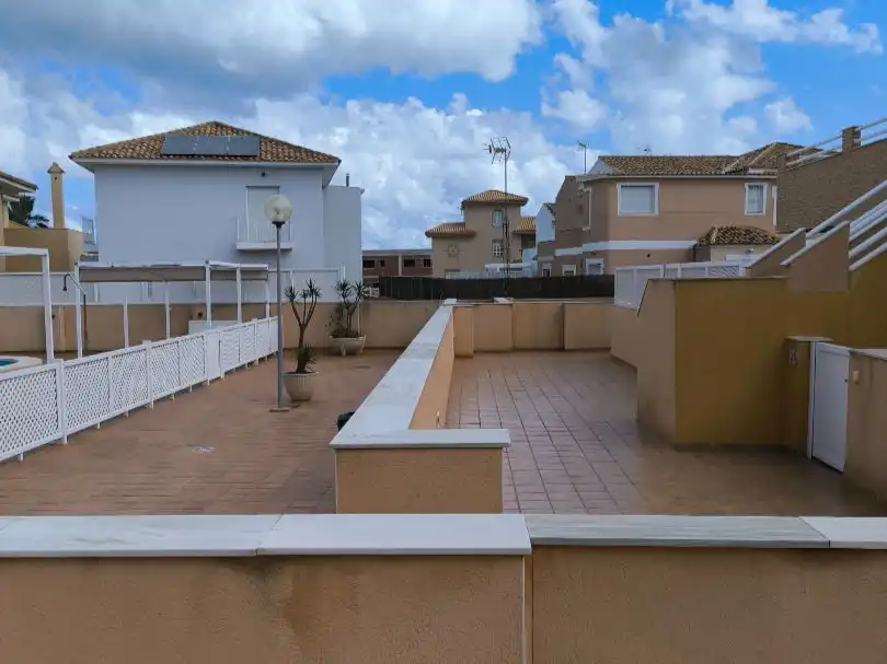 Terrassa de Apartament en venda en La Manga del Mar Menor amb Aire condicionat i Terrassa