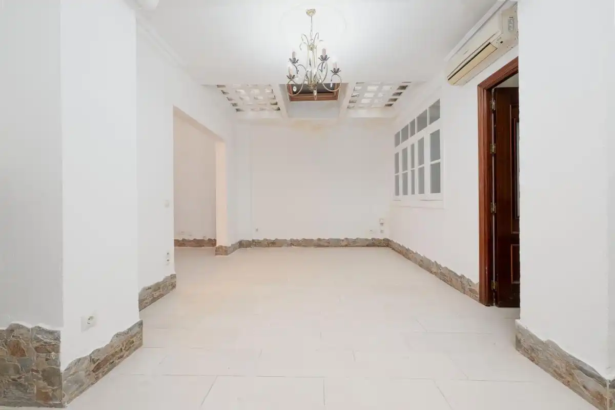 Planta baixa en venda en  Sevilla Capital amb Aire condicionat, Calefacció i Terrassa