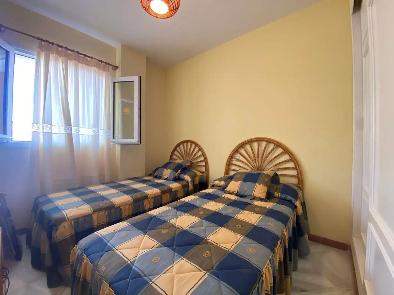 Habitación de Apartamento en venta en Islantilla con Terraza