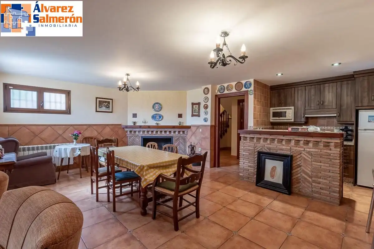 Casa con jardín en venta en Calle MARIANA PINEDA, imagen 45