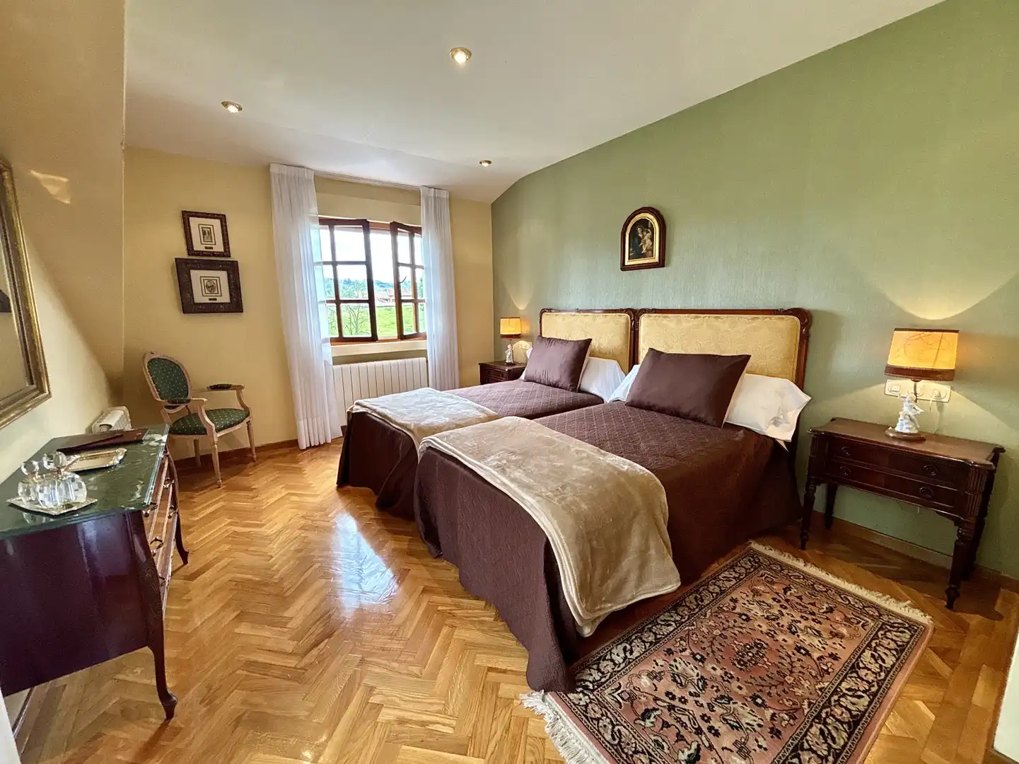 Bedroom of Houses for sale in Sariego  with Heating, Private garden and Parquet flooring