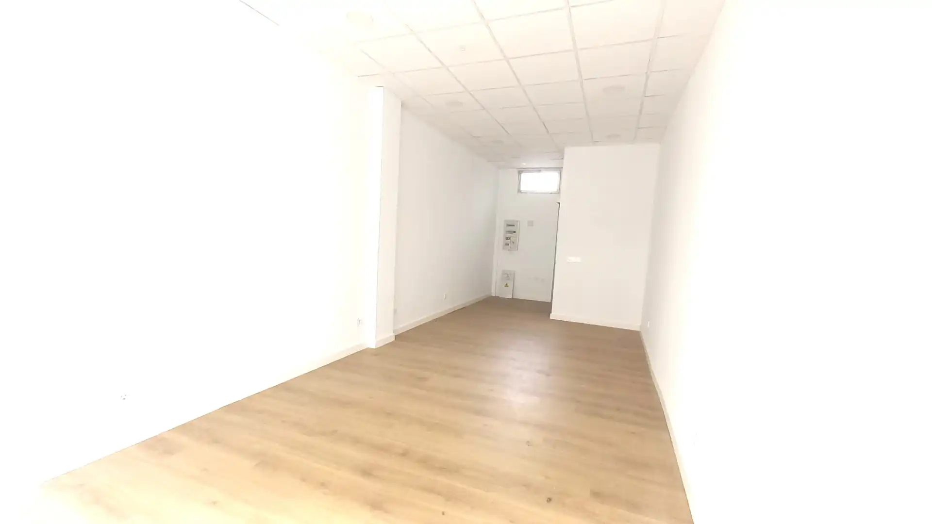 Business premises to rent in Calle Ildefonso Sánchez del Río, imagen 4