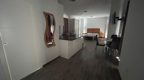 Foto 2 von Wohnung zur Miete in Centro, Estepona