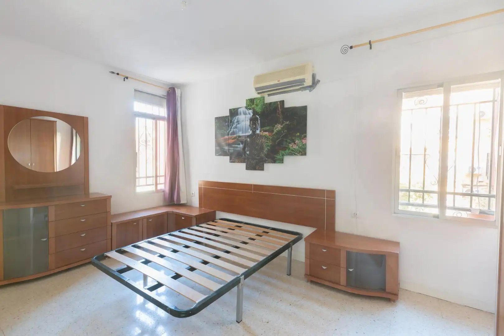 Bedroom of Flat for sale in Granada  with Air Conditioner and Terrace