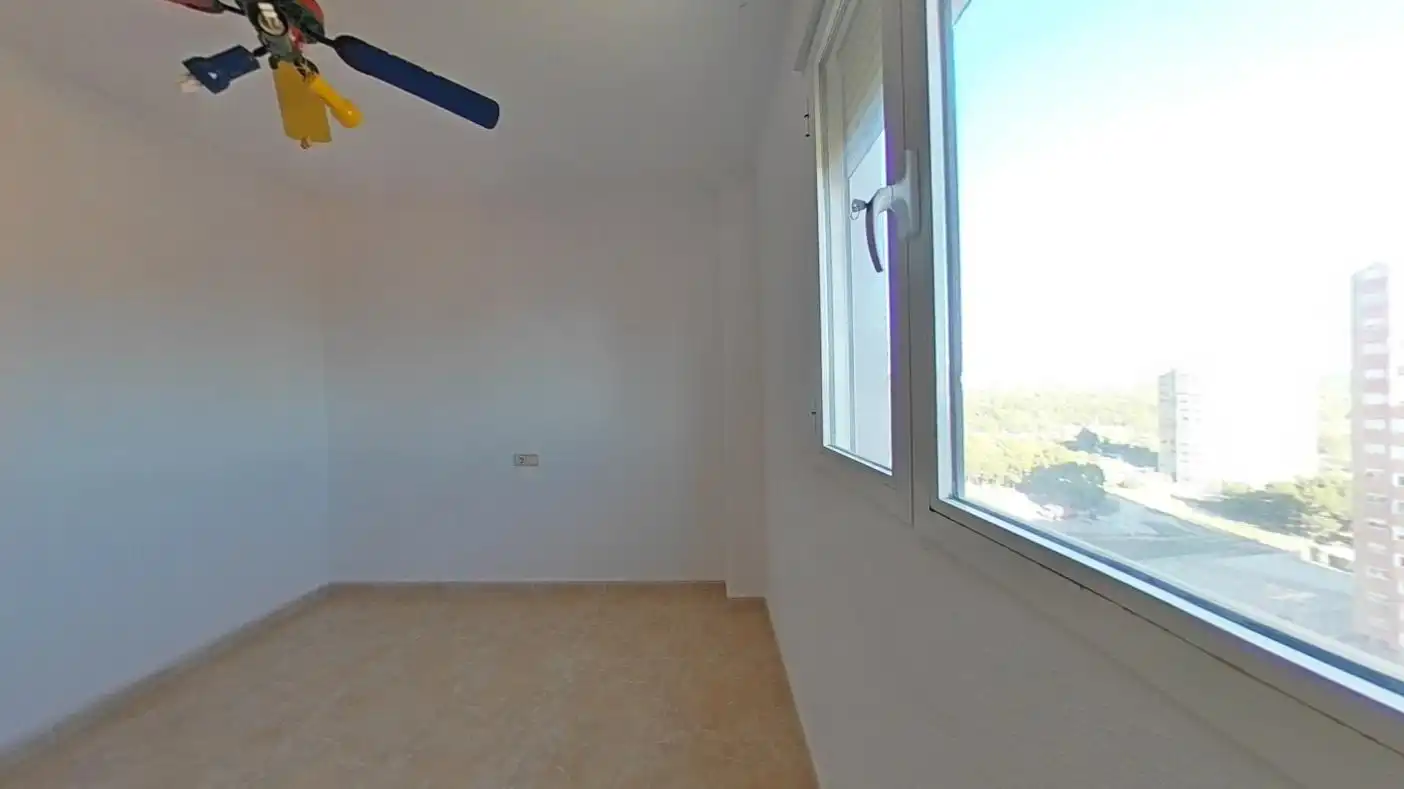 Habitación de Piso en venta en Benidorm