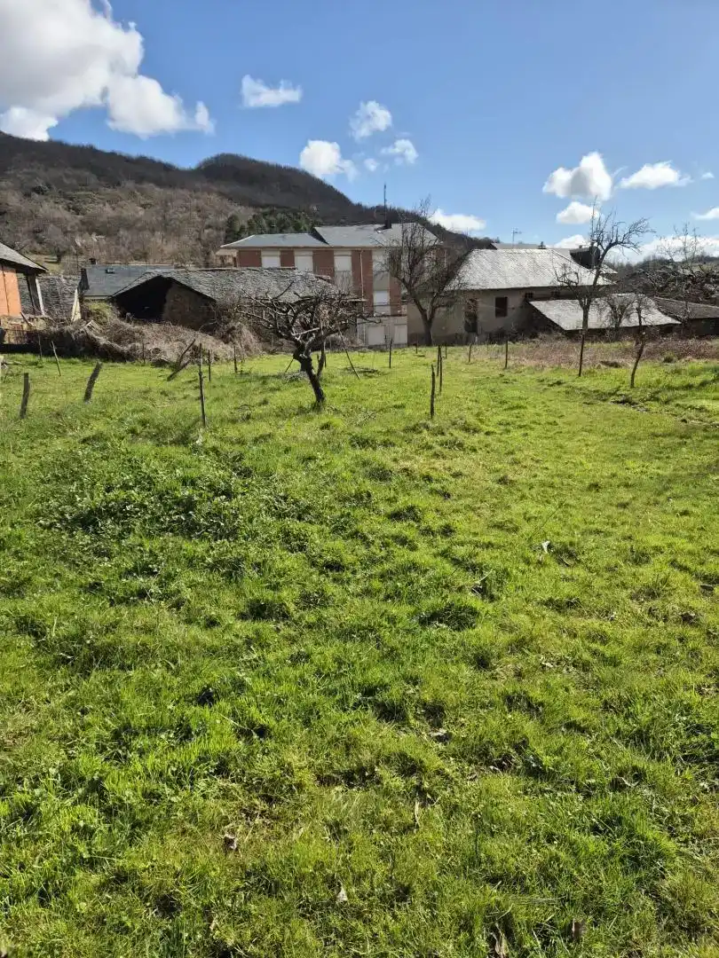 Finca rústica en venda en Noceda del Bierzo amb Balcó