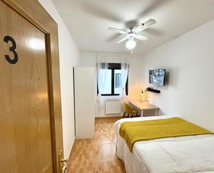 Flat to share in Doctor Fleming, La Vega - La Sal