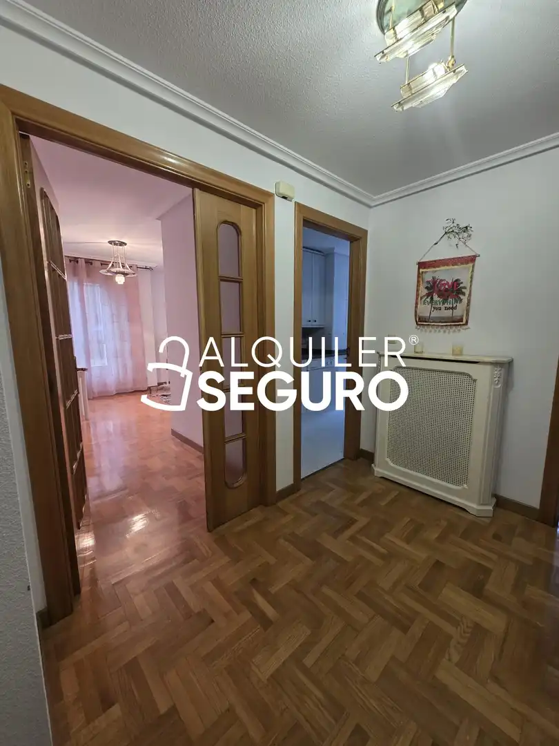 Habitación de Piso de alquiler en Burgos con Calefacción y Amueblado