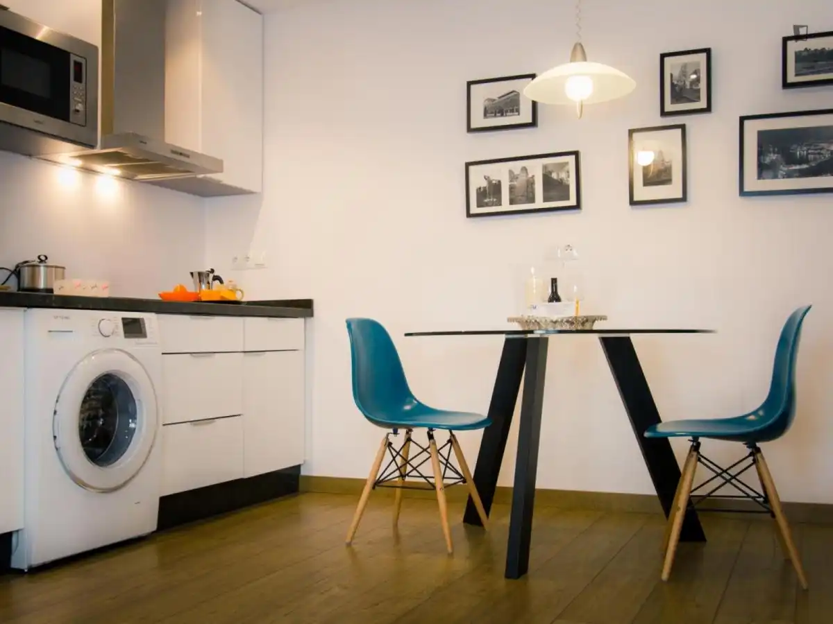 Cocina de Estudio de alquiler en Málaga con Aire acondicionado, Calefacción y Amueblado