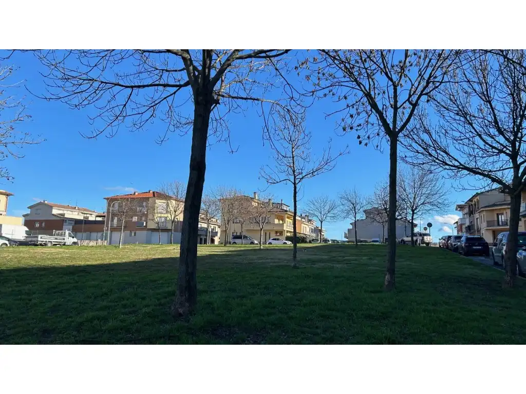 Vista exterior de Dúplex en venda en Manlleu