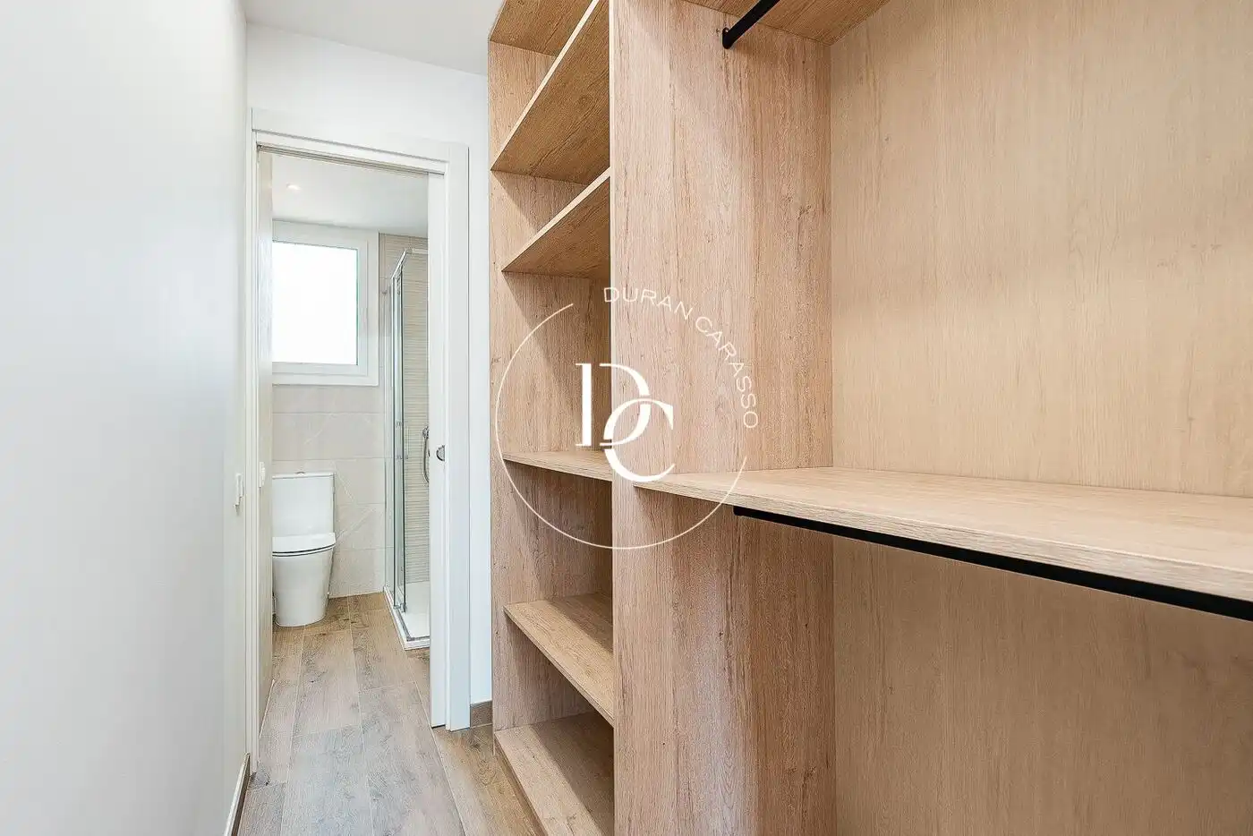 Bathroom of Flat for sale in Barcelona  with Air Conditioner, Heating and Terrace