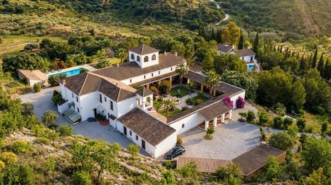 Foto 2 von Country house zum Verkauf in Almogía, Málaga