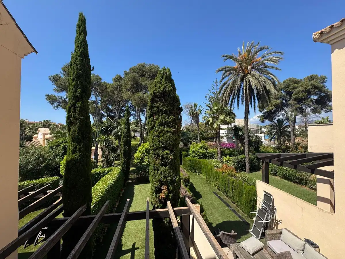 Wohnung mit Aufzug zum Verkauf in Nueva Andalucía, imagen 7