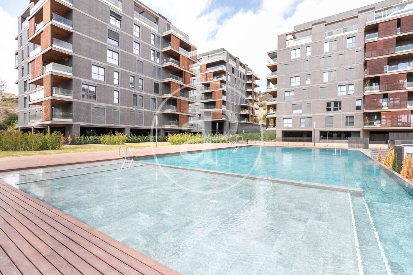 Piscina de Ático en venta en Esplugues de Llobregat con Aire acondicionado, Calefacción y Jardín privado