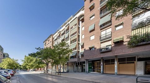 Foto 2 de Piso en venta en Paseo del Emperador Carlos V, Castaño - Mirasierra, Granada Capital