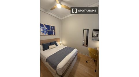 Photo 3 of Flat for rent in Sant Antoni, Barcelona Capital