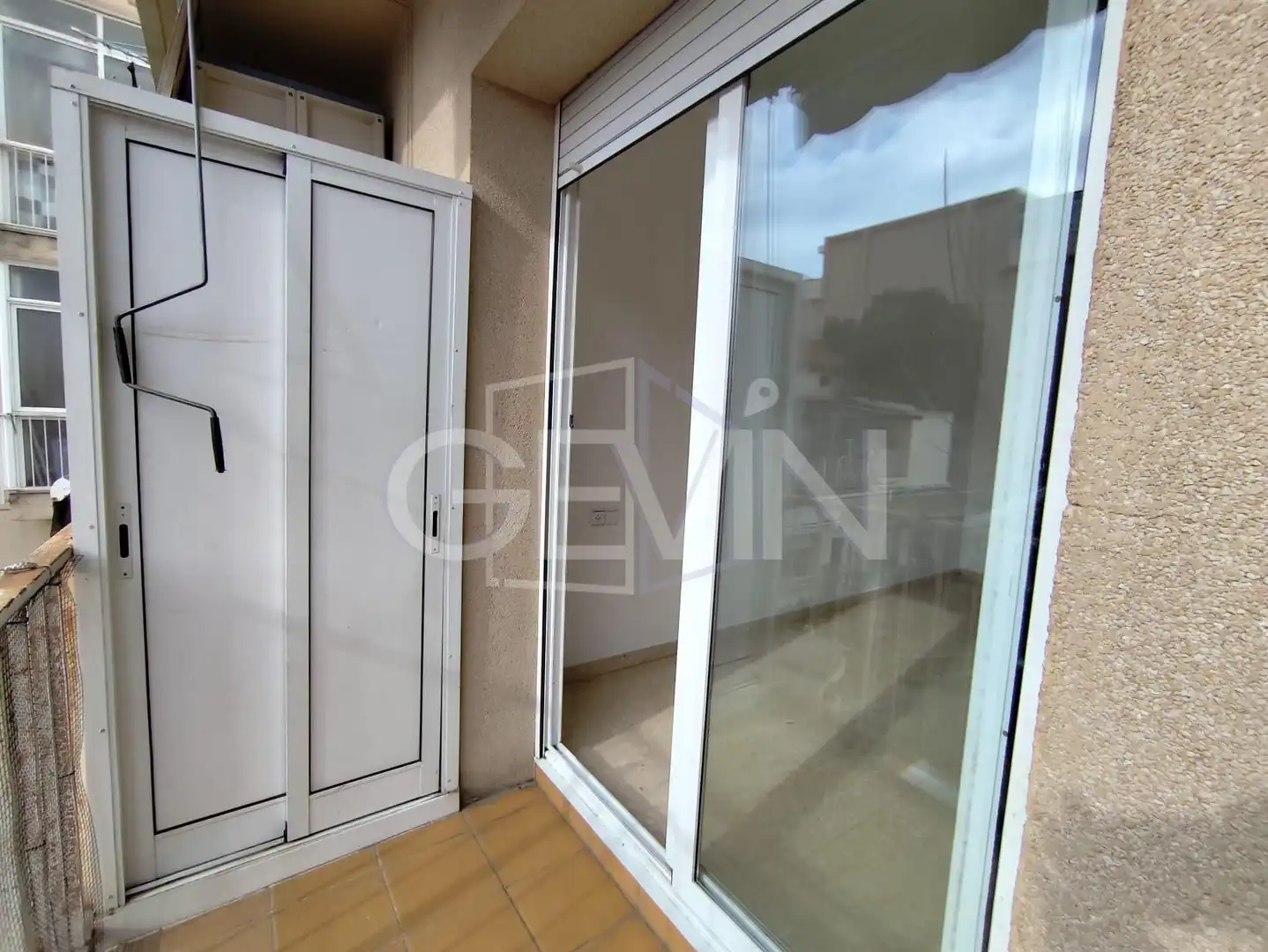 Terraza de Piso en venta en Santa Perpètua de Mogoda con Aire acondicionado, Trastero y Balcón