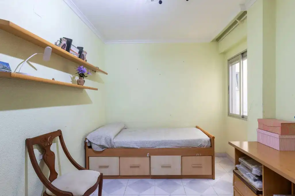 Bedroom of Flat for sale in Sueca  with Air Conditioner, Storage room and Balcony