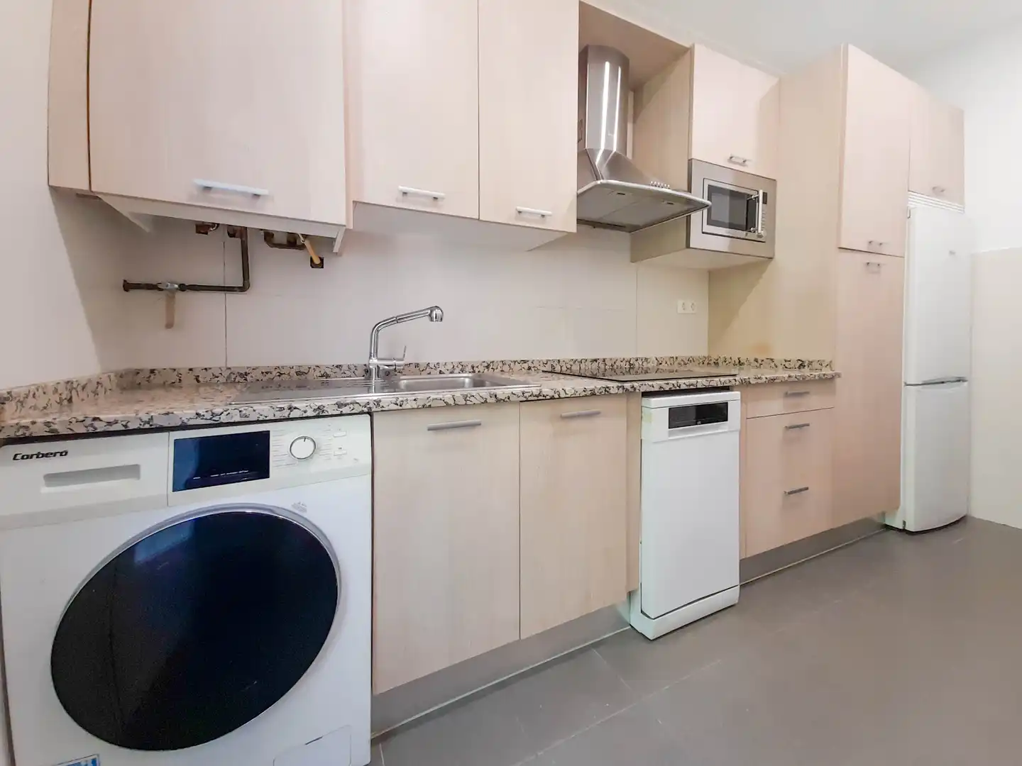 Kitchen of Detached homes for rent in Madrid  with Heating, Private garden and Parquet flooring