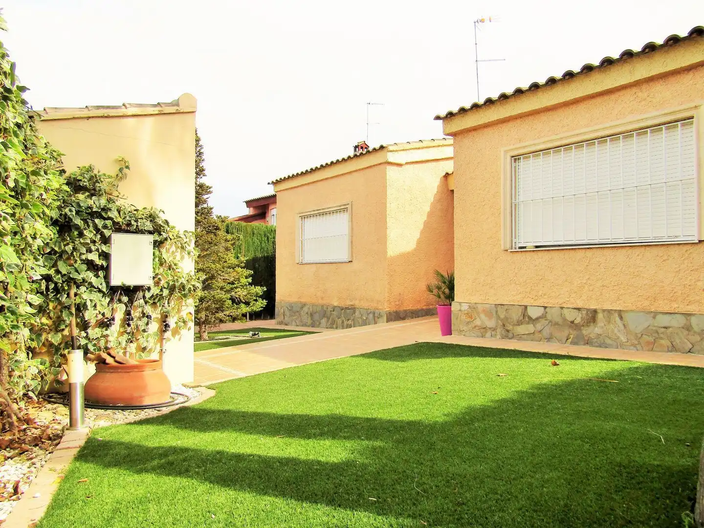 Jardín de Casa o chalet de alquiler en San Antonio de Benagéber con Aire acondicionado, Calefacción y Jardín privado
