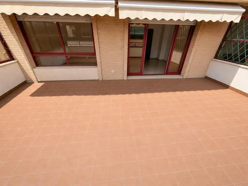 Ático con ascensor en venta en PINTOR LORENZO CASANOVA 43, imagen 4