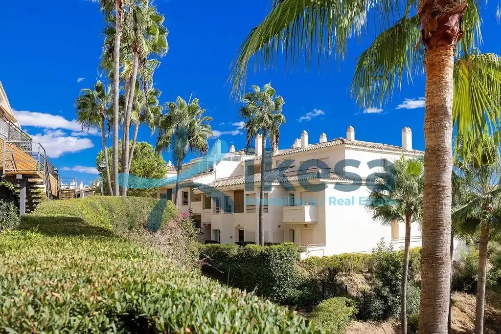 Außenansicht von Wohnung zum Verkauf in Marbella mit Gemeinschaftspool