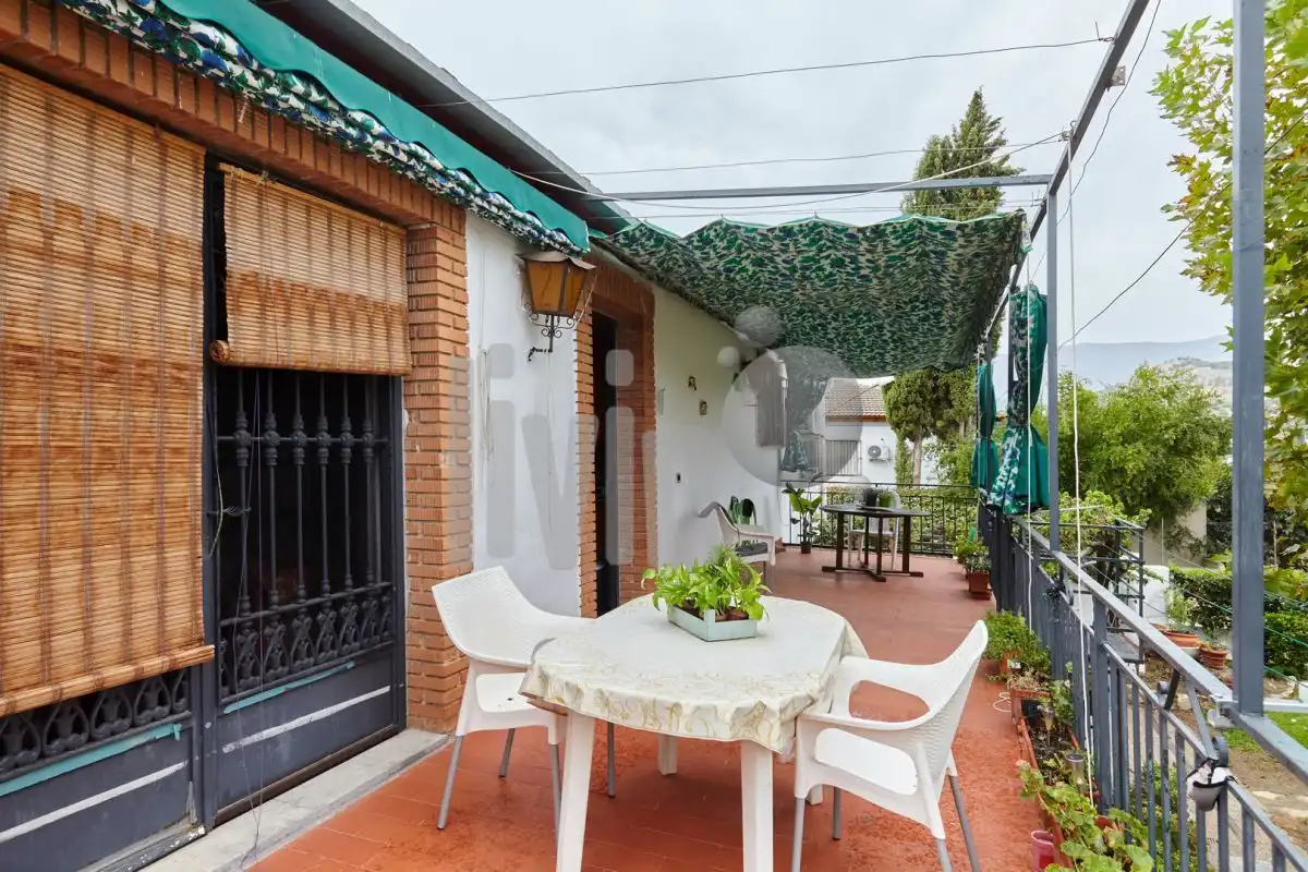 Terrassa de Casa o xalet en venda en Jaén amb Traster