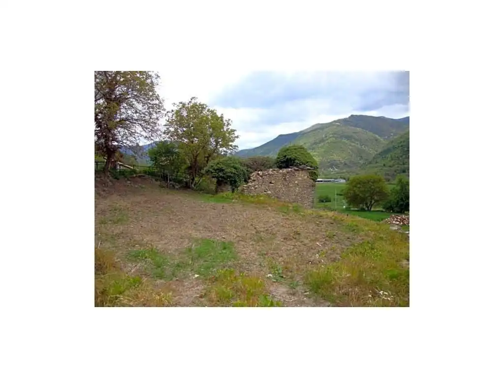 Casa o chalet en venta en C. Única Ligüerre, 2-6, Fiscal