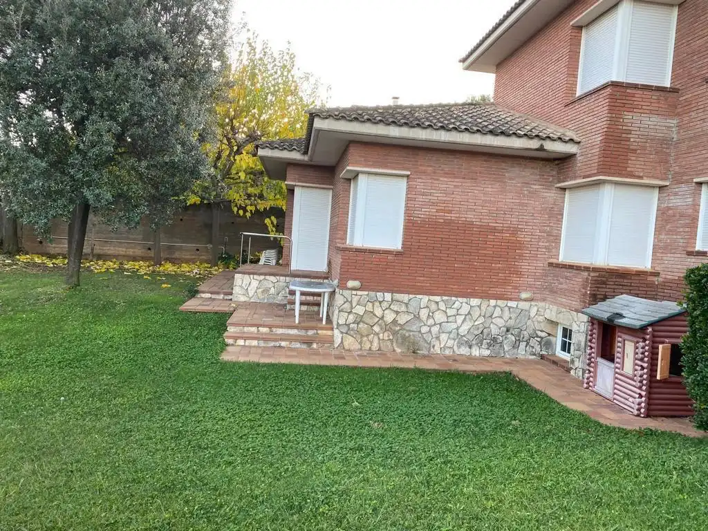 Jardí de Casa o xalet en venda en Olèrdola amb Calefacció, Jardí privat i Terrassa